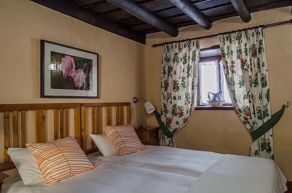 Hotel Rural Las Calas Vega de San Mateo Spain